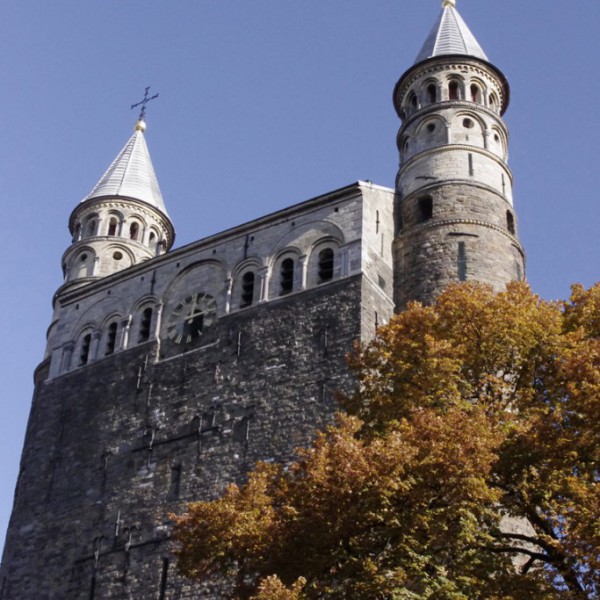 Gebäude/Orte